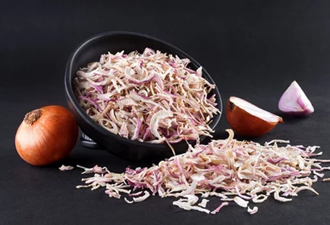 dehydrated-onion-flake-500x500 1